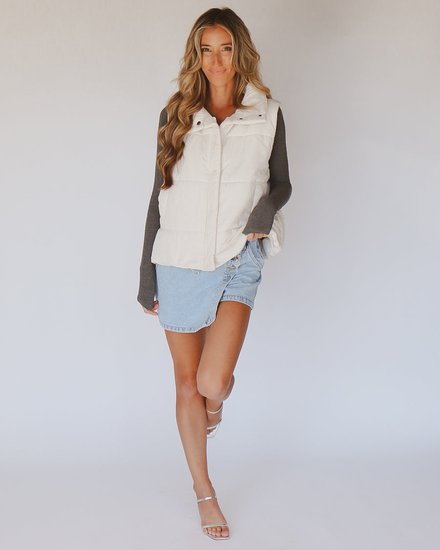 Celeste Vest