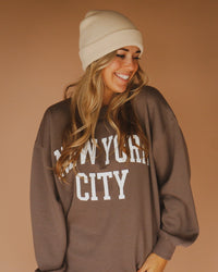 New York City Pullover in Mocha