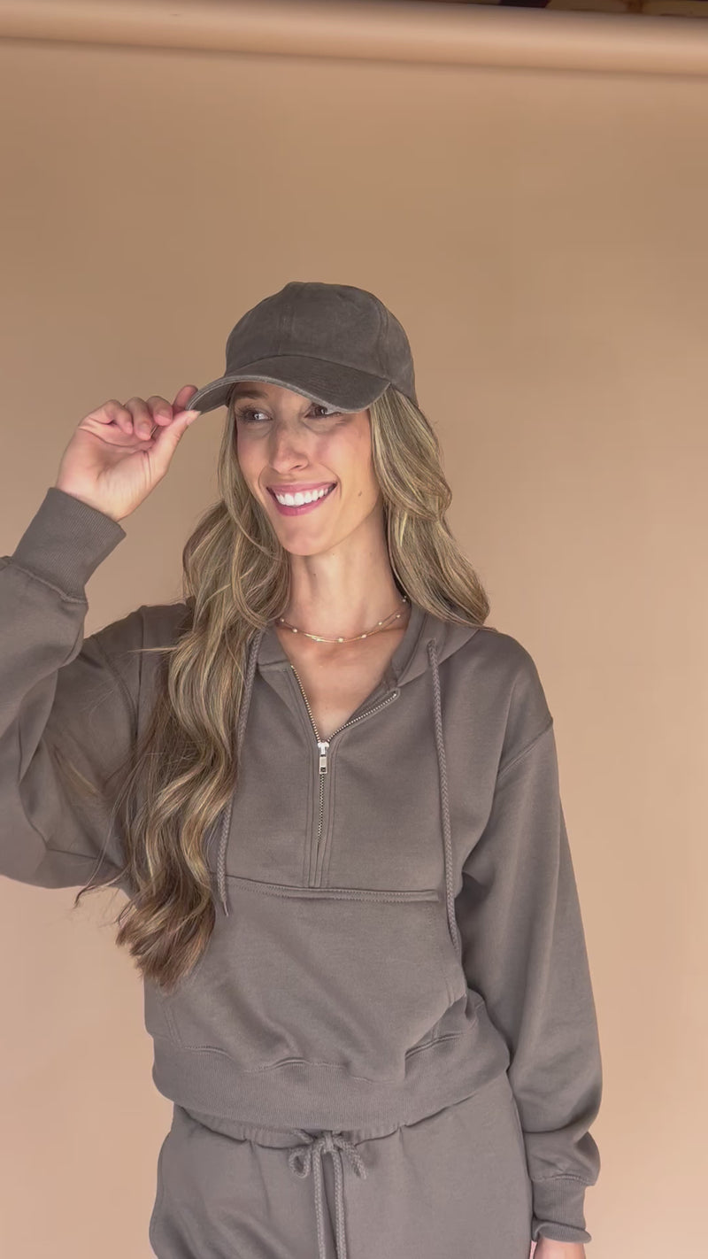 Shayne Hat in Brown