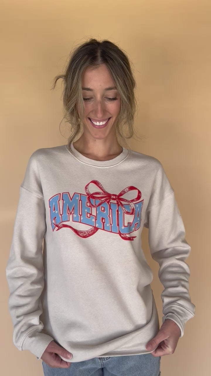 America Bow Pullover